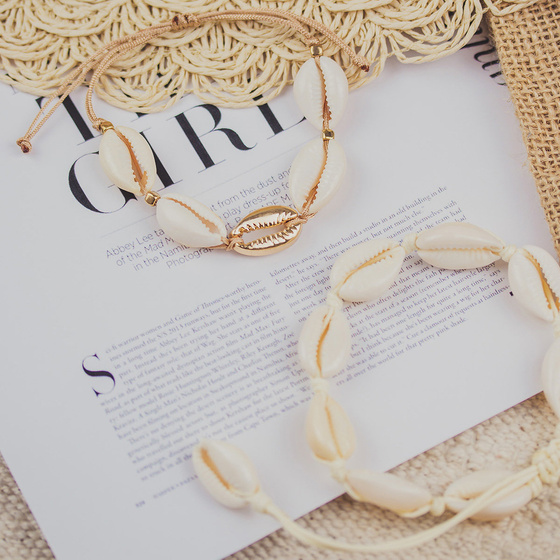 BRANSOLETKA damska sznurek MUSZLE muszelki KREMOWA