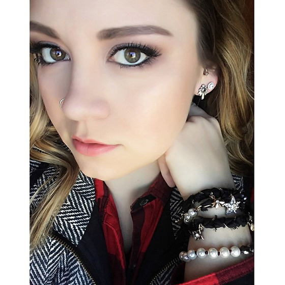 Naszyjnik perełki i gwiazdy