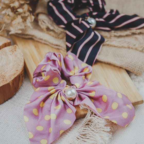 GUMKA DO WŁOSÓW frotka SCRUNCHIES kropki PERŁA
