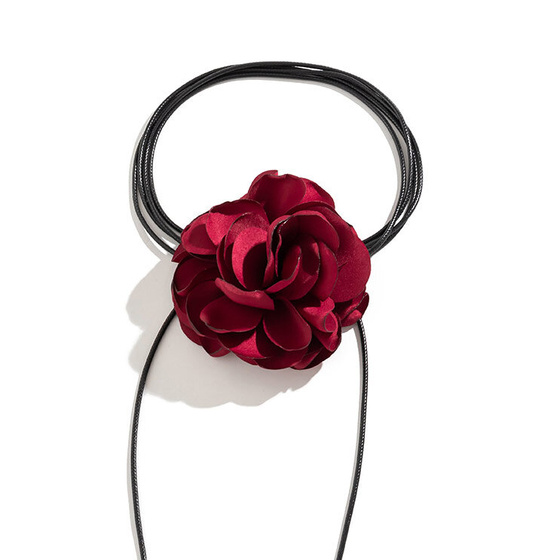 Naszyjnik CHOKER ozdobny RÓŻA na szyję KWIAT na rzemyku elegancki CZERWONY