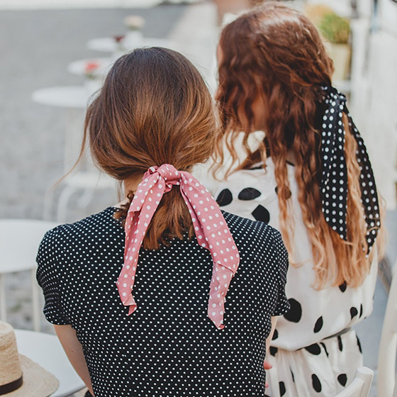 GUMKA do włosów APASZKA kropki RÓŻOWA scrunchies