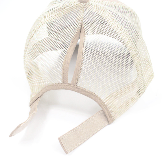 Czapka z daszkiem NA KUCYK bejsbolówka z siatką damska