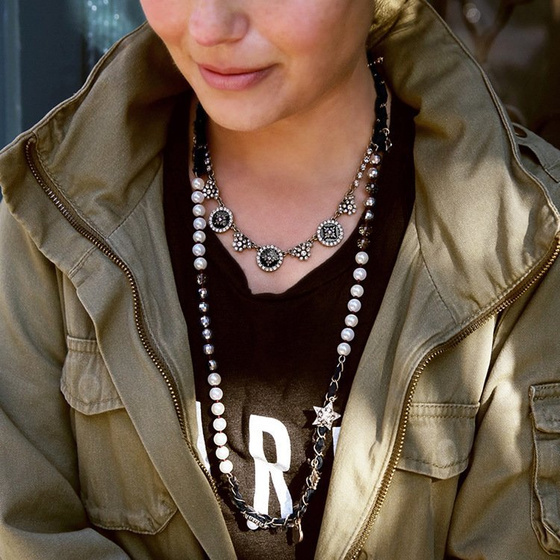 Naszyjnik perełki i gwiazdy